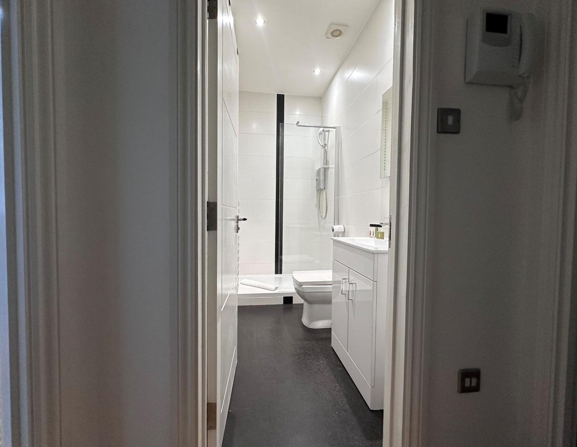 Apt 1, Soho Apartments 1St Floor By Indigo Flats London Exterior photo